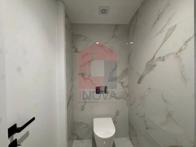 Moradia T3 para Venda em Coucieiro Foto 19