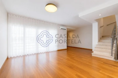 Moradia T4 para Venda em Alcochete