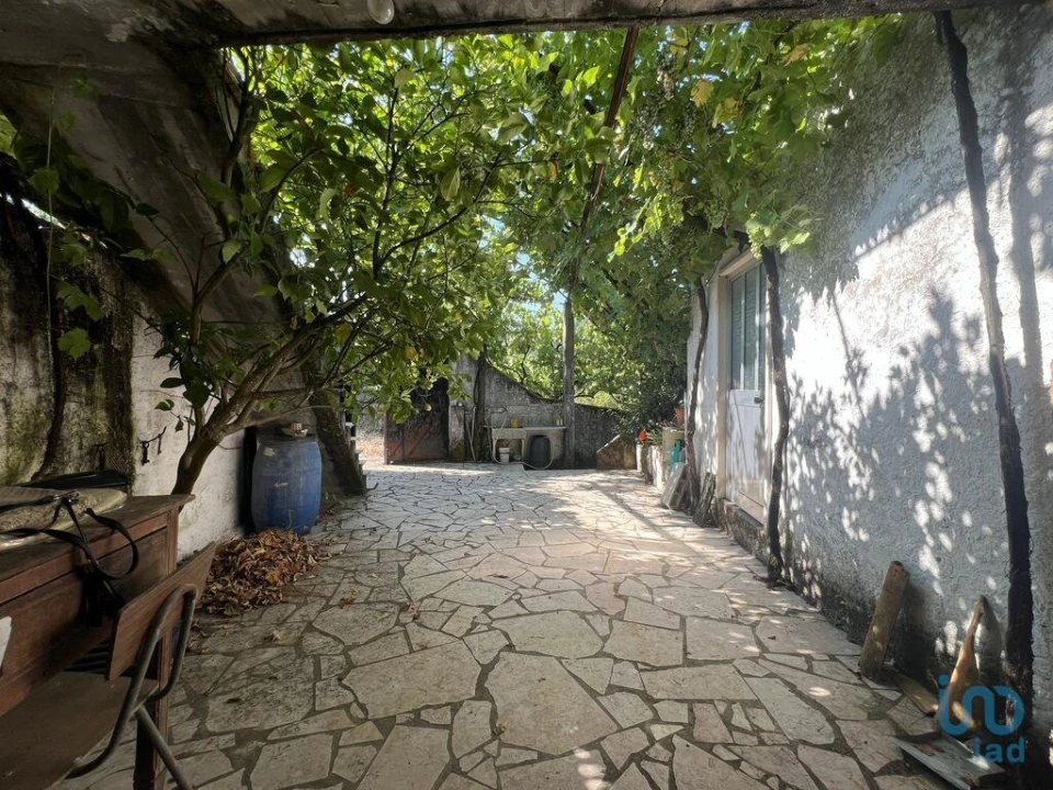 Moradia T2 para Venda em Espinhal Foto 5