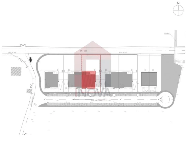 Moradia T3 para Venda em Coucieiro Foto 46