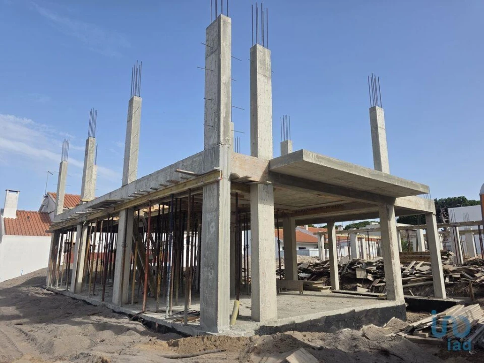 Moradia T3 para Venda em Sesimbra (Castelo) Foto 3