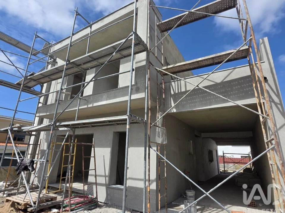 Moradia T3 para Venda em Sesimbra (Castelo) Foto 2