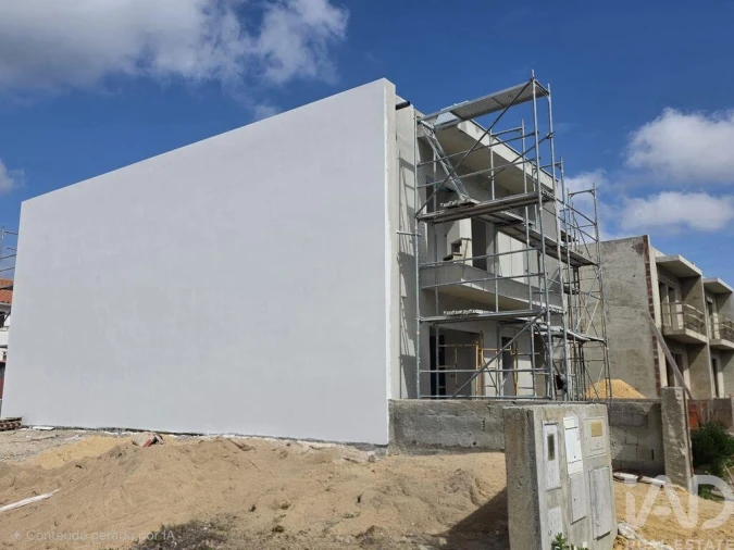 Moradia T3 para Venda em Sesimbra (Castelo) Foto 1