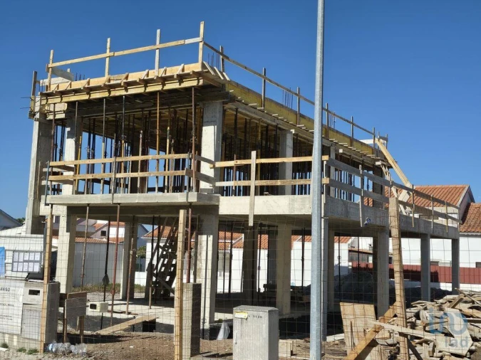 Moradia T3 para Venda em Sesimbra (Castelo) Foto 2