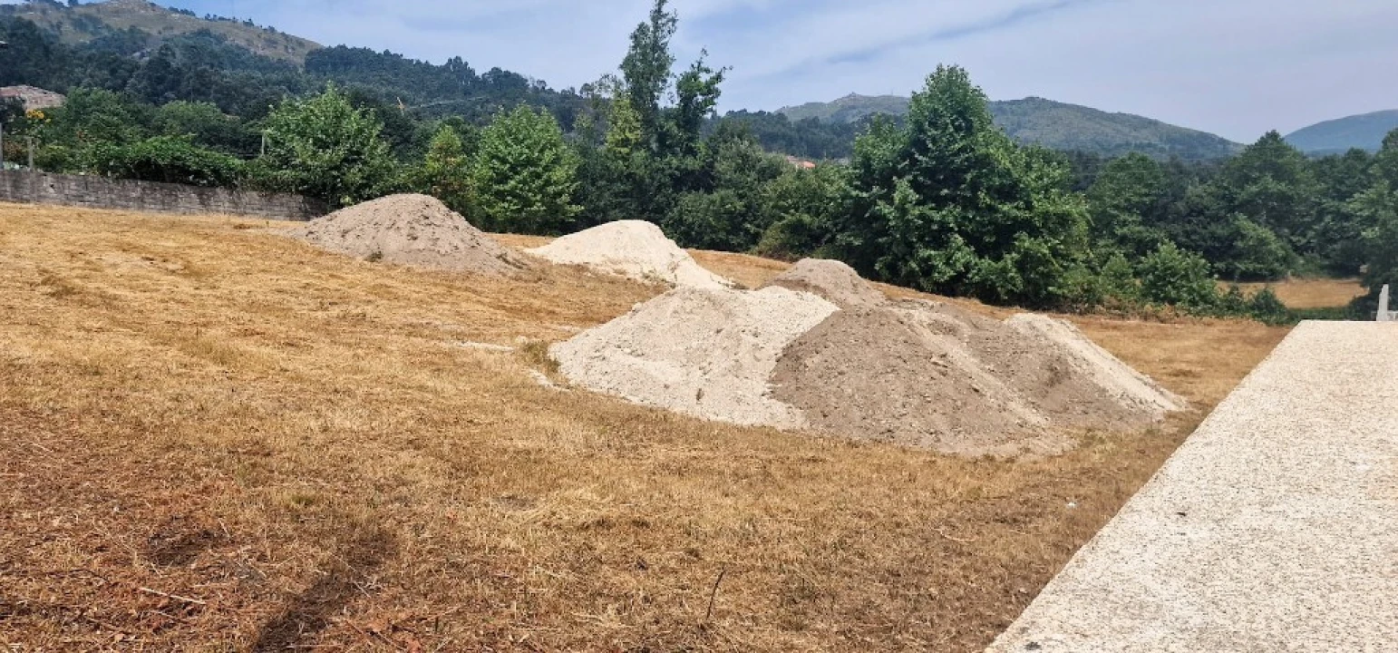 Terreno para Venda em Eira Vedra Foto 4