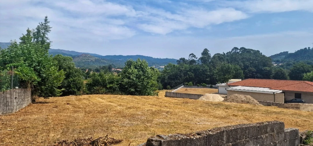 Terreno para Venda em Eira Vedra