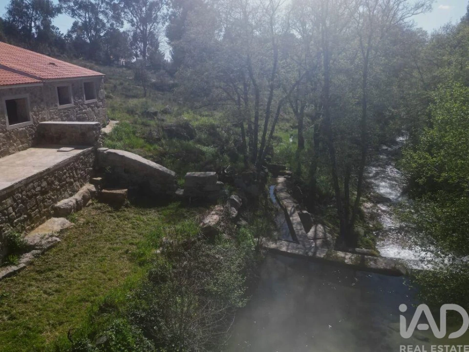 Moradia T3 para Venda em Castelo Novo Foto 21