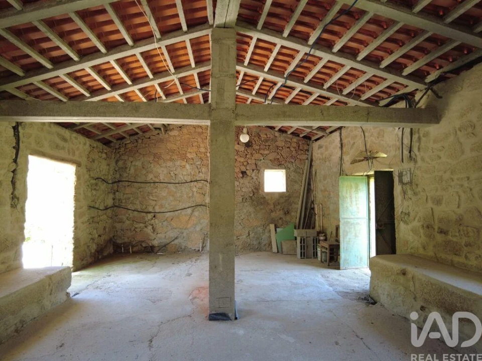 Moradia T3 para Venda em Castelo Novo Foto 22