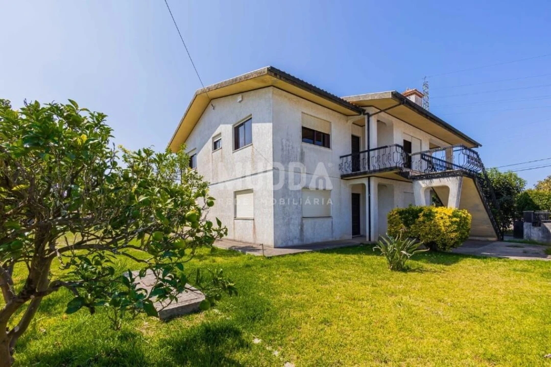 Moradia T3 para Venda em Maceda Foto 43