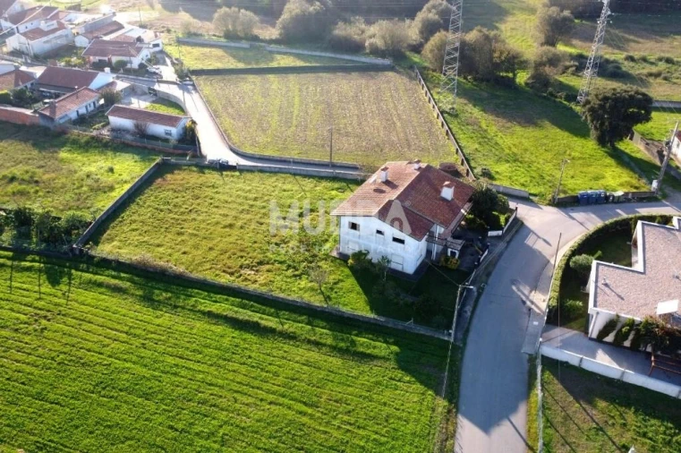 Moradia T3 para Venda em Maceda Foto 62