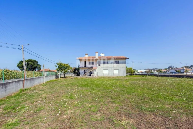 Moradia T3 para Venda em Maceda Foto 41