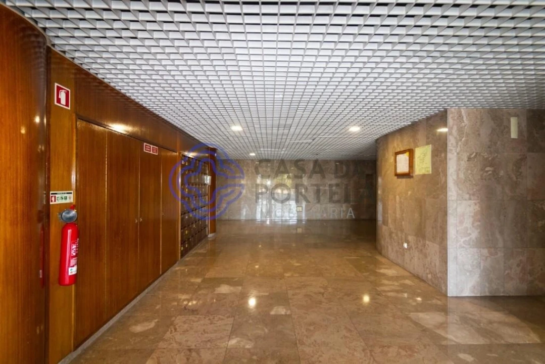 Apartamento T5 para Venda em Santa Marinha e São Pedro da Afurada Foto 14