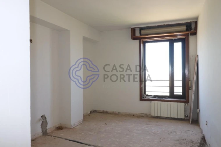 Apartamento T5 para Venda em Santa Marinha e São Pedro da Afurada Foto 9