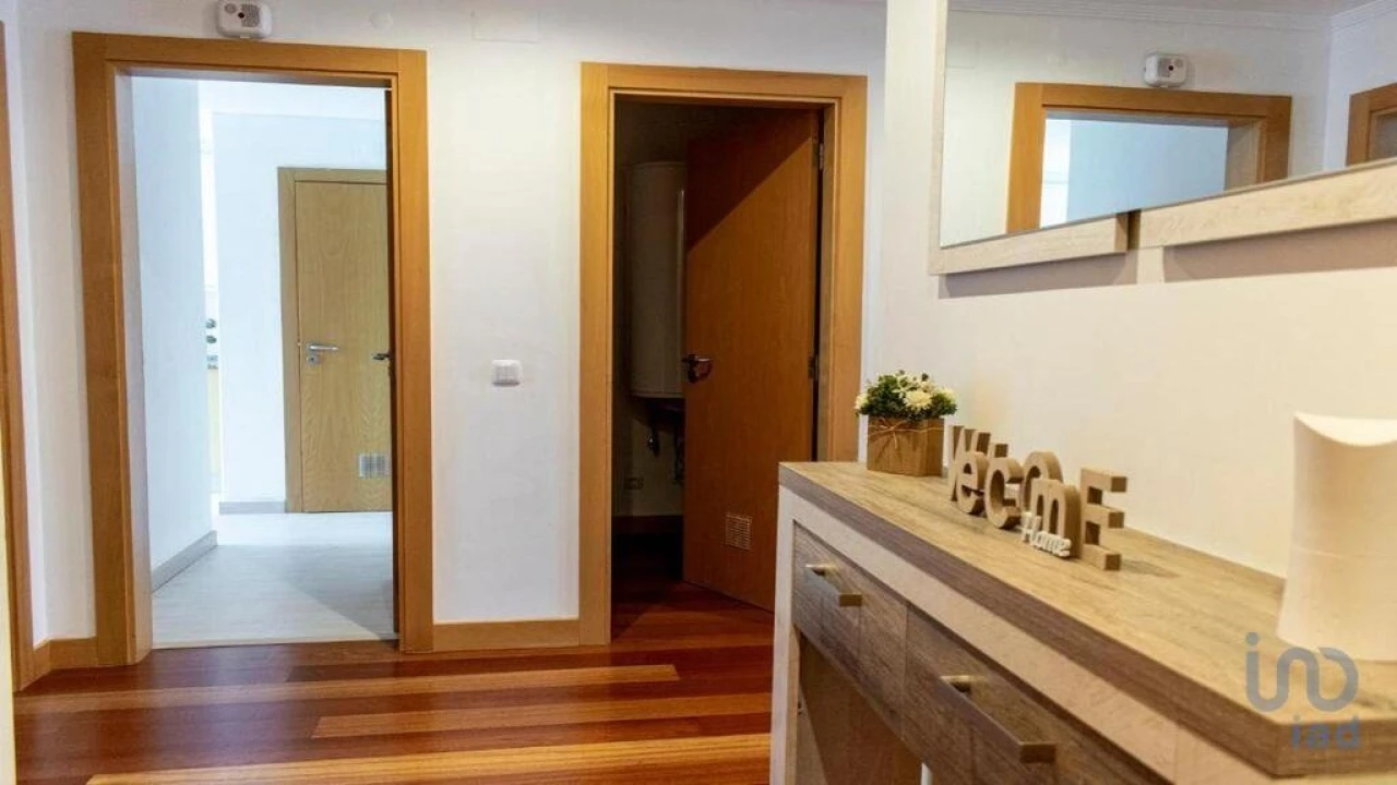 Apartamento T2 para Venda em Albufeira e Olhos de Água Foto 12