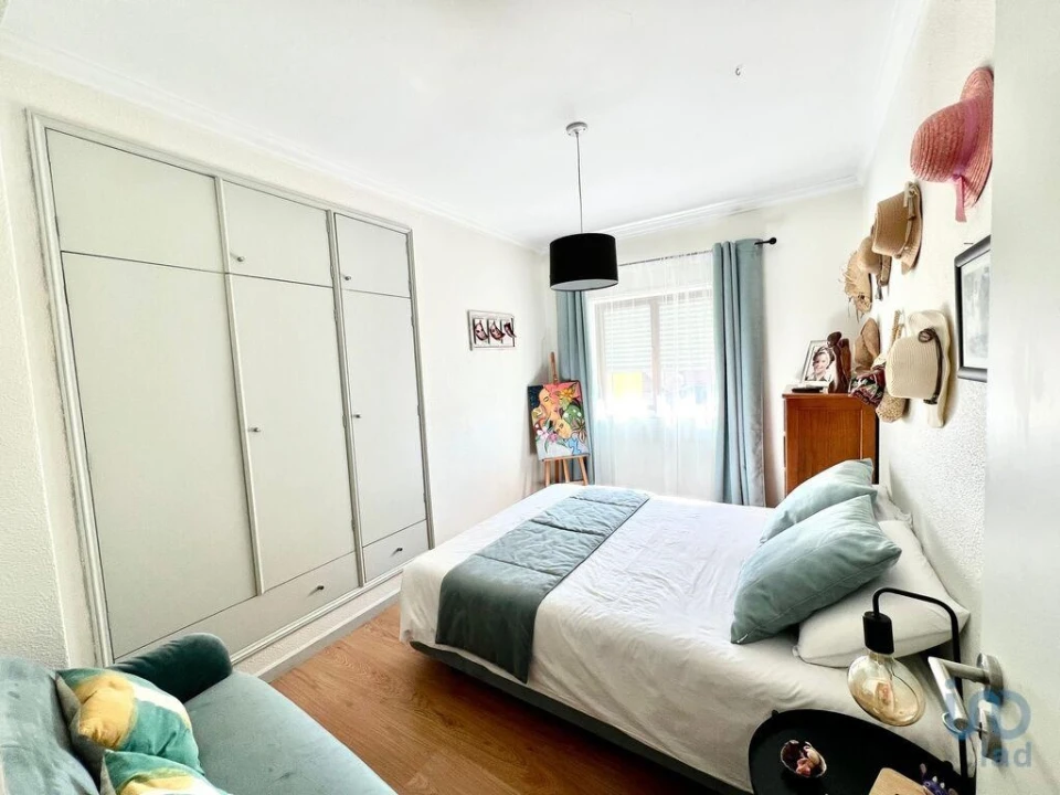 Apartamento T3 para Venda em Mafamude e Vilar do Paraíso Foto 3