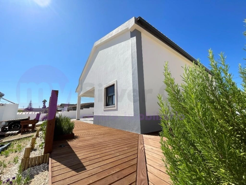 Moradia T2 para Venda em Peral Foto 45