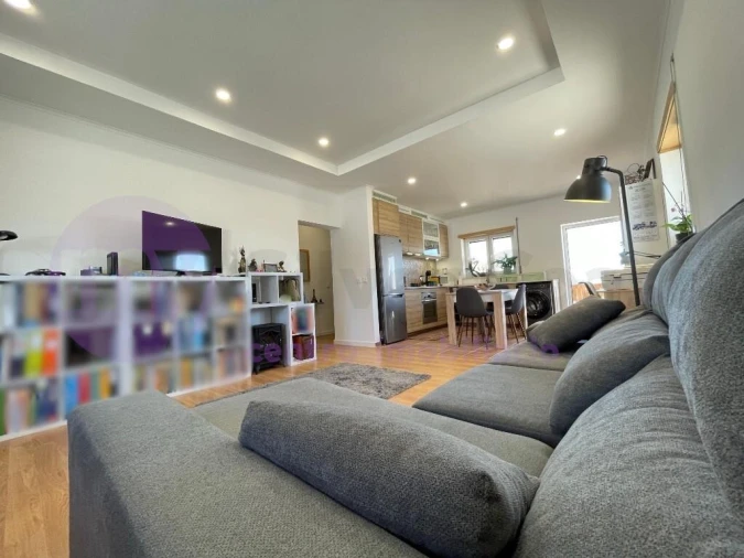 Moradia T2 para Venda em Peral Foto 18