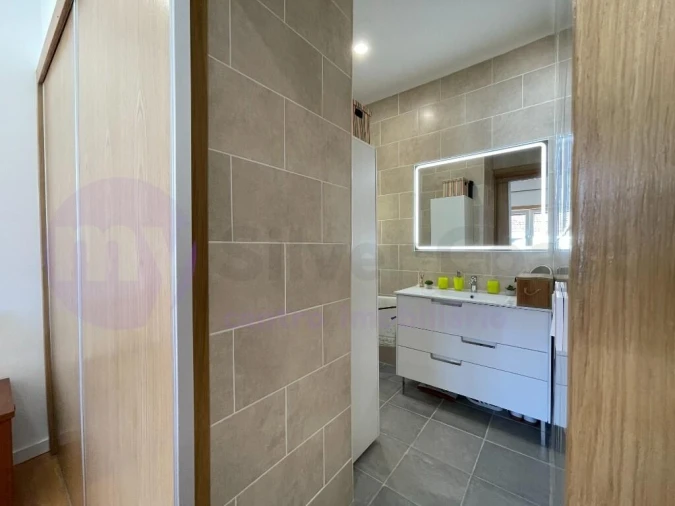 Moradia T2 para Venda em Peral Foto 22