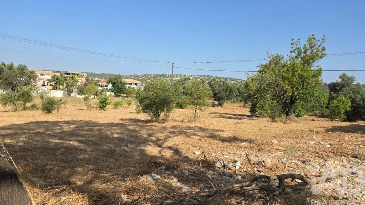Terreno para Venda em Boliqueime Foto 29