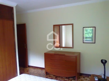 Apartamento T1 para Arrendamento em Santa Clara e Castelo Viegas