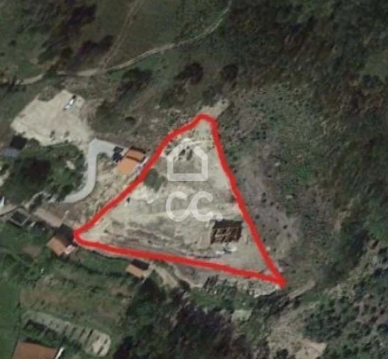 Moradia T2 para Venda em Tabuaças Foto 37