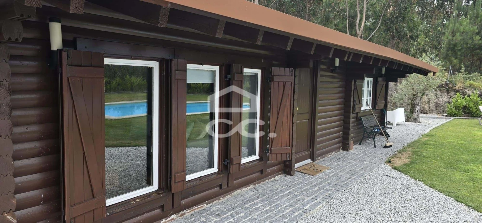 Moradia T2 para Venda em Tabuaças Foto 3