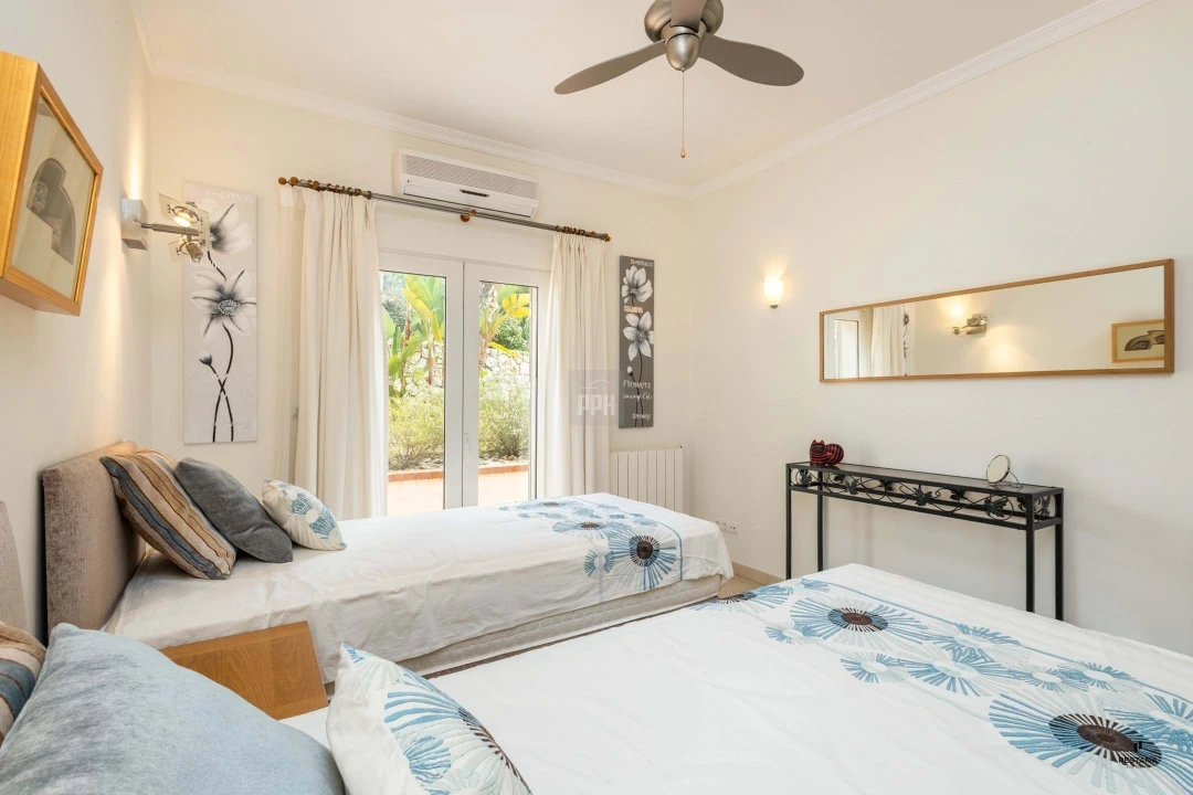 Apartamento T2 para Venda em Lagoa e Carvoeiro Foto 4