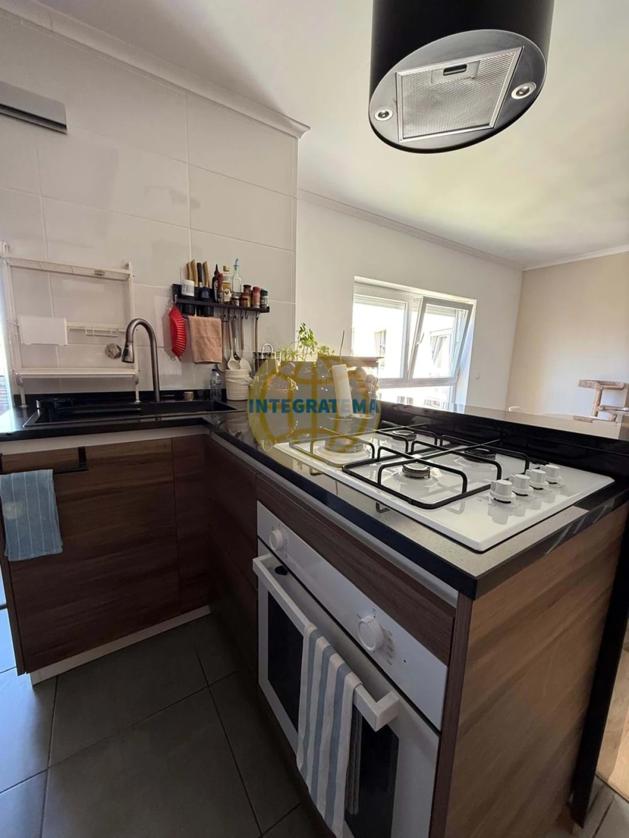 Apartamento T3 para Venda em Portimão Foto 5