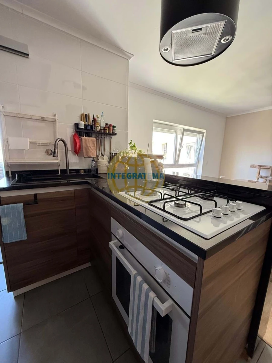 Apartamento T3 para Venda em Portimão Foto 5