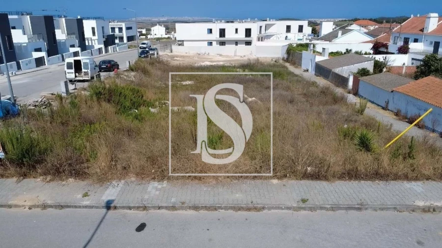 Terreno para Venda em Atouguia da Baleia Foto 7