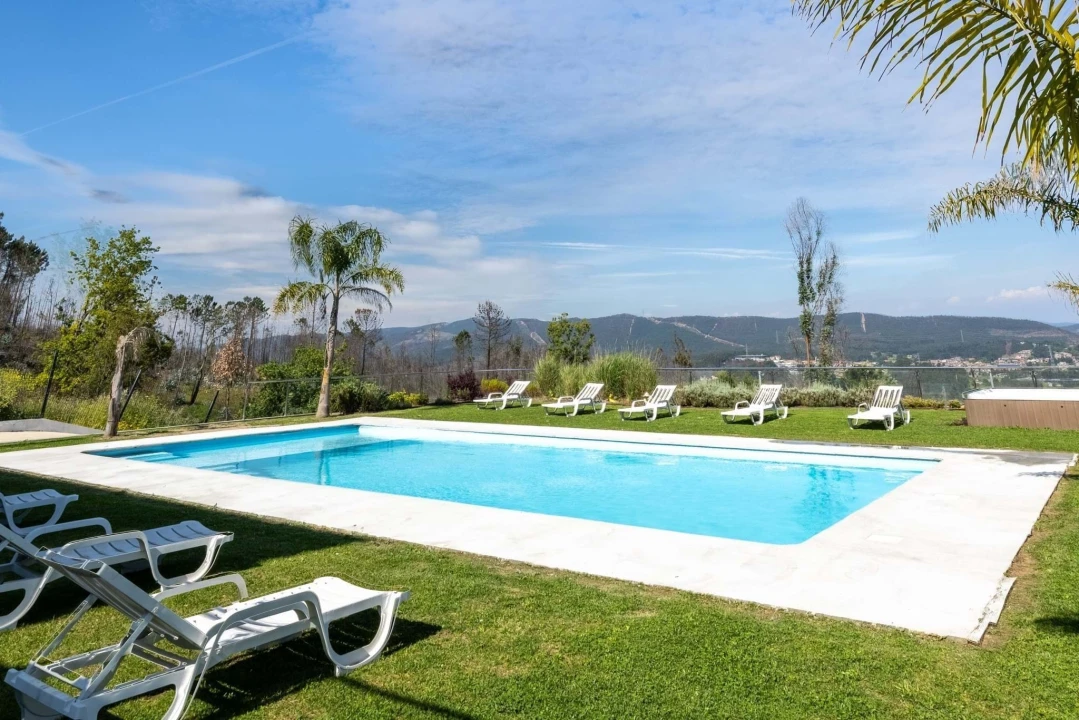 Moradia T5 para Venda em Gondomar (São Cosme), Valbom e Jovim Foto 57