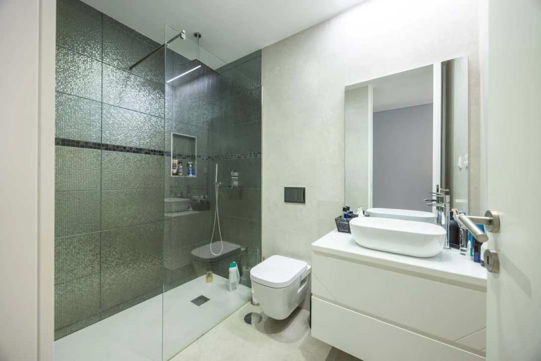 Moradia T5 para Venda em Gondomar (São Cosme), Valbom e Jovim Foto 35