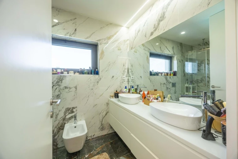 Moradia T5 para Venda em Gondomar (São Cosme), Valbom e Jovim Foto 32