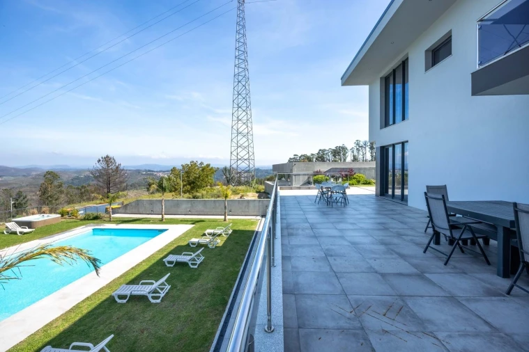 Moradia T5 para Venda em Gondomar (São Cosme), Valbom e Jovim Foto 16