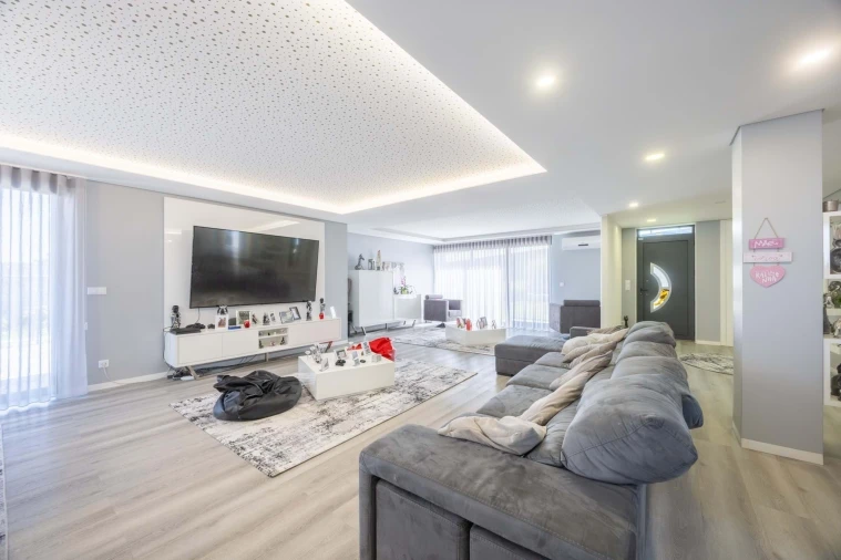 Moradia T5 para Venda em Gondomar (São Cosme), Valbom e Jovim Foto 20