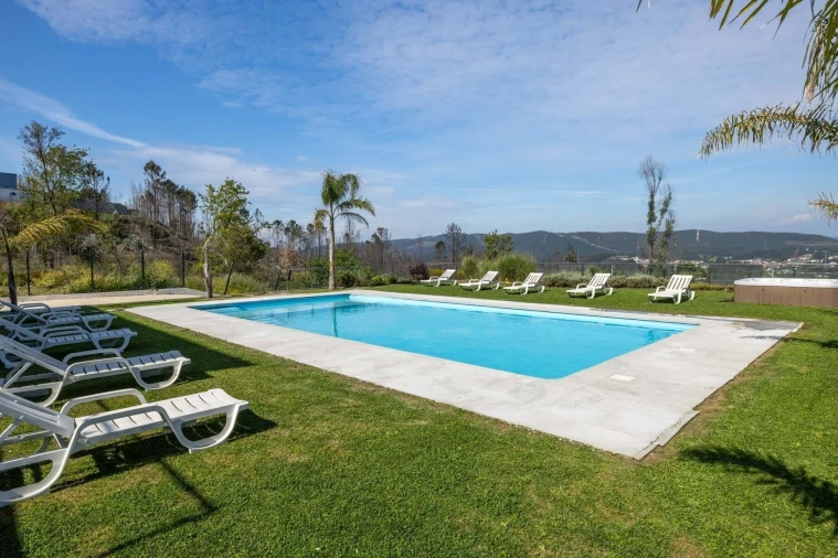 Moradia T5 para Venda em Gondomar (São Cosme), Valbom e Jovim Foto 10