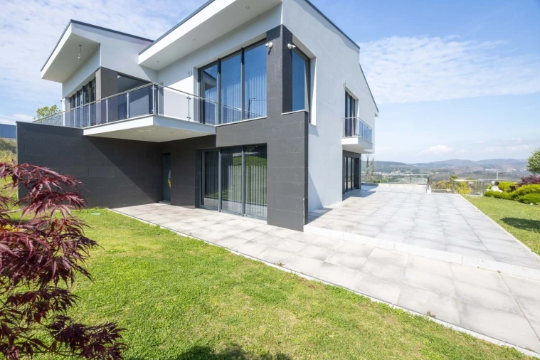 Moradia T5 para Venda em Gondomar (São Cosme), Valbom e Jovim Foto 60