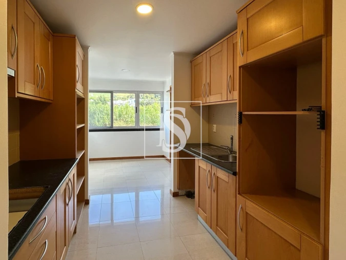 Apartamento T3 para Venda em Agua de Alto Foto 6