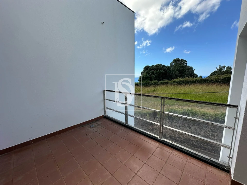 Apartamento T3 para Venda em Agua de Alto Foto 12