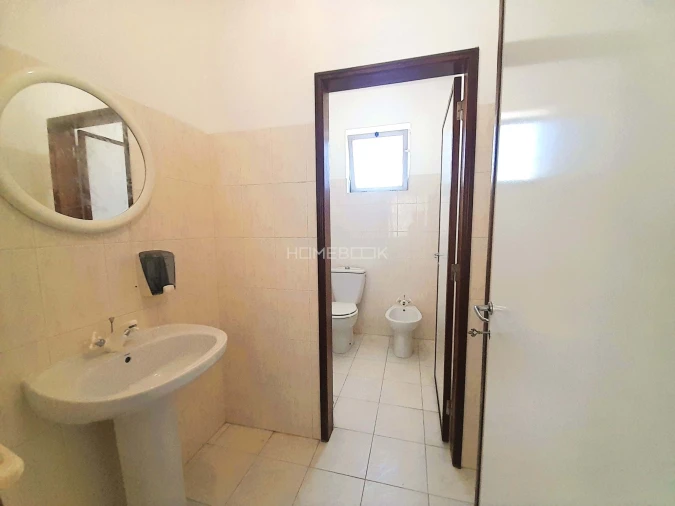 Escritório para Arrendamento em Mafra Foto 11