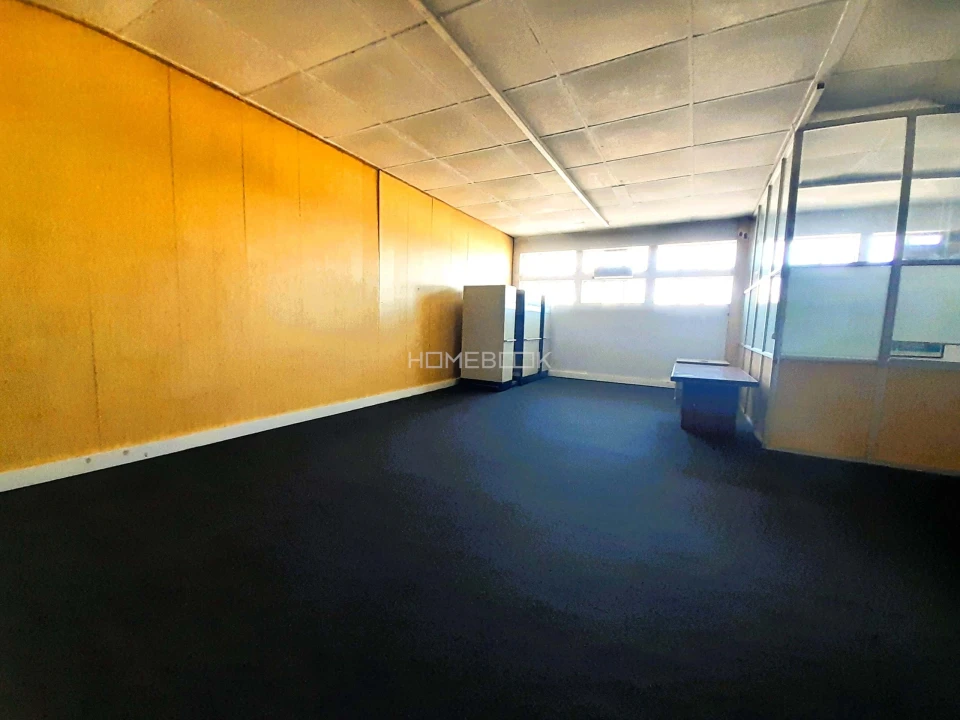 Escritório para Arrendamento em Mafra Foto 5