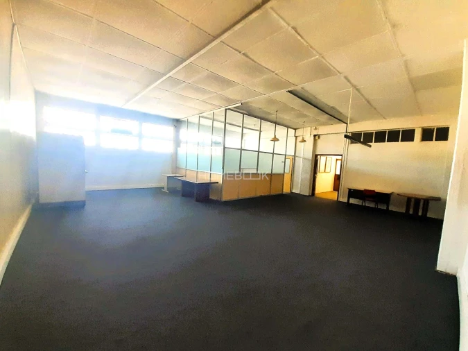 Escritório para Arrendamento em Mafra Foto 4