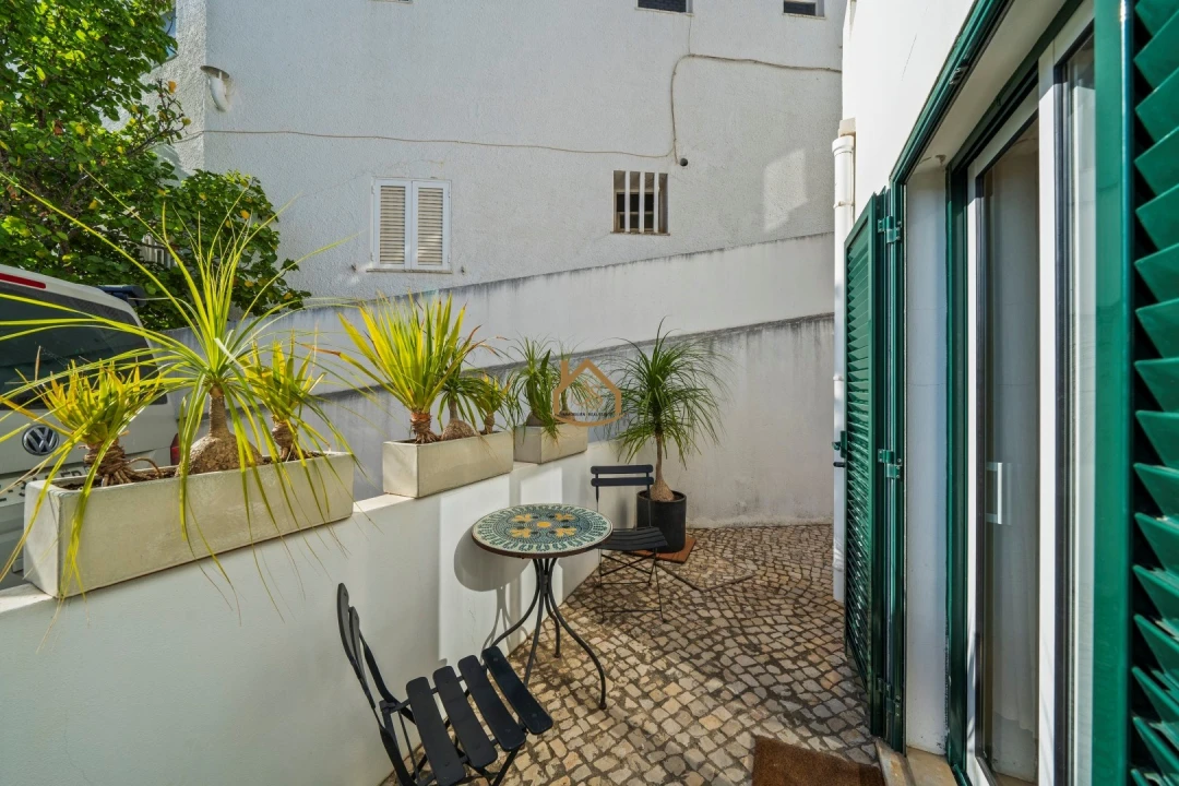 Apartamento T1 para Venda em Luz Foto 24