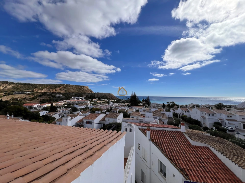 Apartamento T1 para Venda em Luz Foto 32