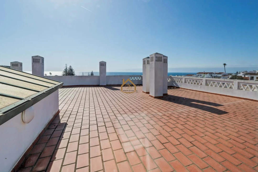 Apartamento T1 para Venda em Luz Foto 31