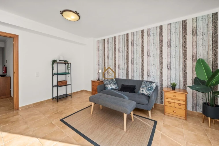 Apartamento T1 para Venda em Luz Foto 6