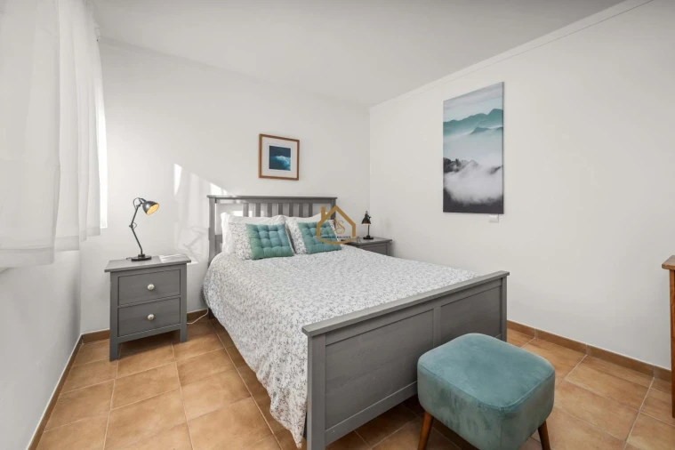 Apartamento T1 para Venda em Luz Foto 11