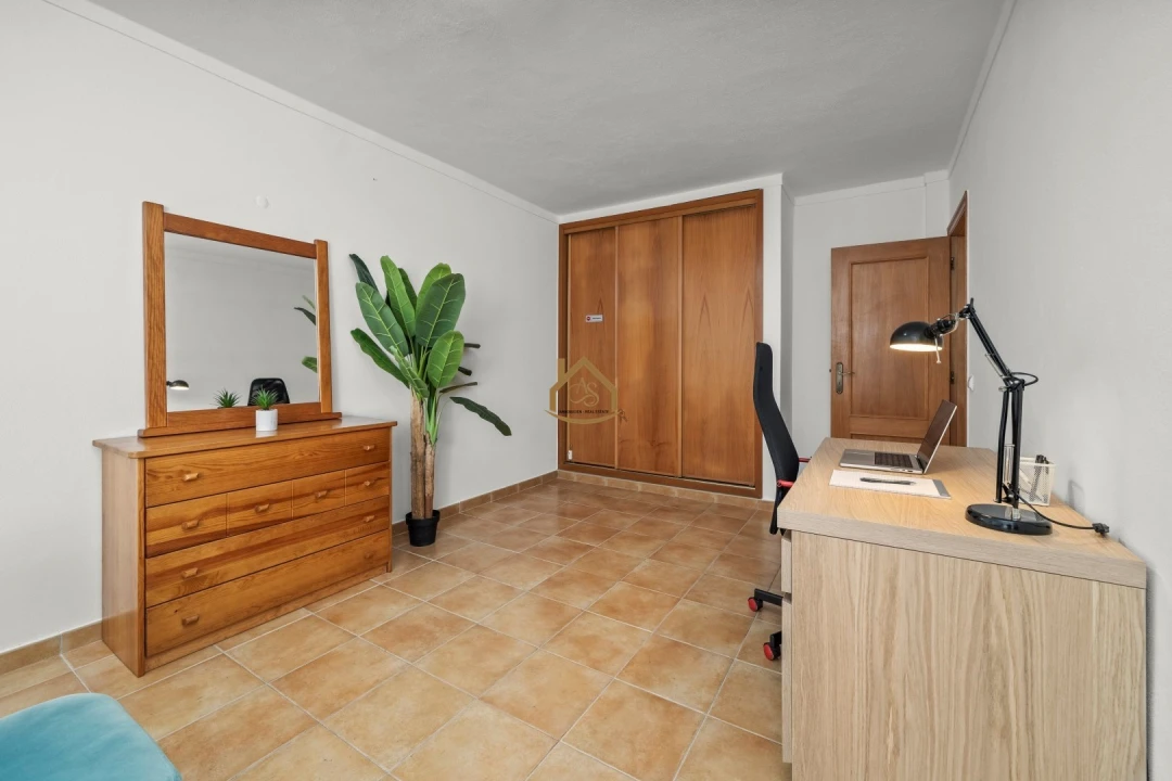 Apartamento T1 para Venda em Luz Foto 14