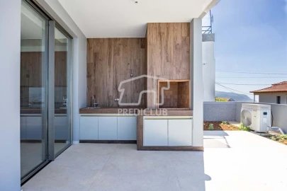 Moradia T3 para Venda em Canhas