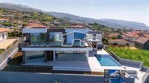 Moradia T3 para Venda em Canhas